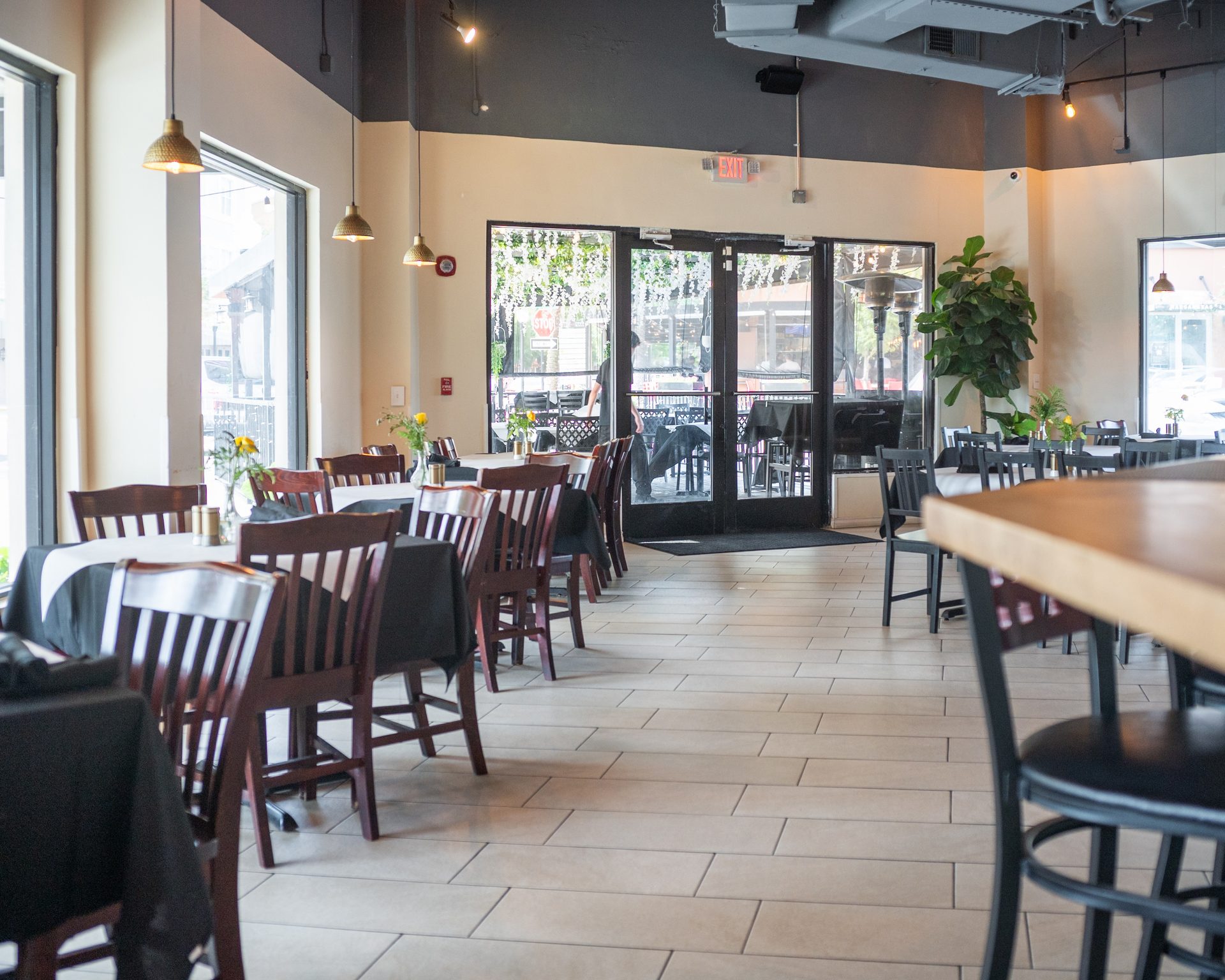 The Restaurant Table