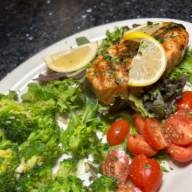 Grilled Salmon (No Pasta).